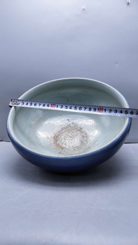 古玩陶瓷霽藍釉三足爐拍賣,當前價格2999元