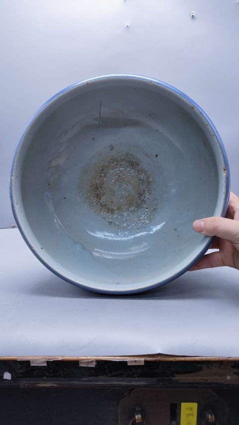 古玩陶瓷霽藍釉三足爐拍賣,當前價格2999元