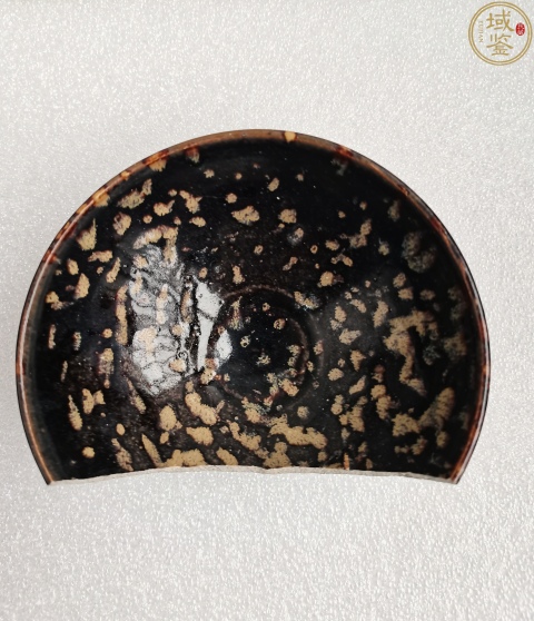 古玩陶瓷吉州窯黑釉鷓鴣斑盞殘片標本拍賣，當前價格786元