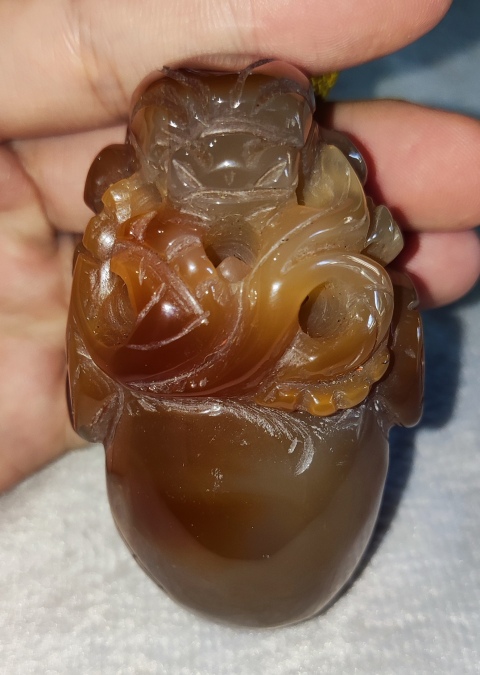 古玩玉器天然瑪瑙把件拍賣,當前價格468元