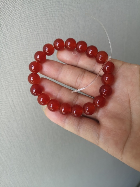 古玩玉器紅瑪瑙珠手串拍賣，當前價格260元