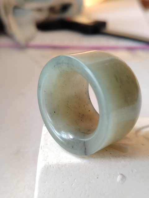 古玩玉器和田玉雕“素紋扳指”拍賣,當前價格188元