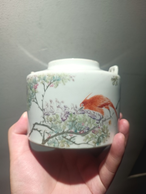 古玩陶瓷晚清淺降彩名家花鳥詩文僧帽壺拍賣,當(dāng)前價格1600元
