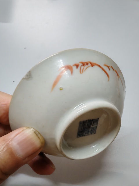 古玩陶瓷乾隆松石綠釉什錦碟拍賣,當前價格500元