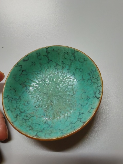 古玩陶瓷乾隆松石綠釉什錦碟拍賣,當前價格500元
