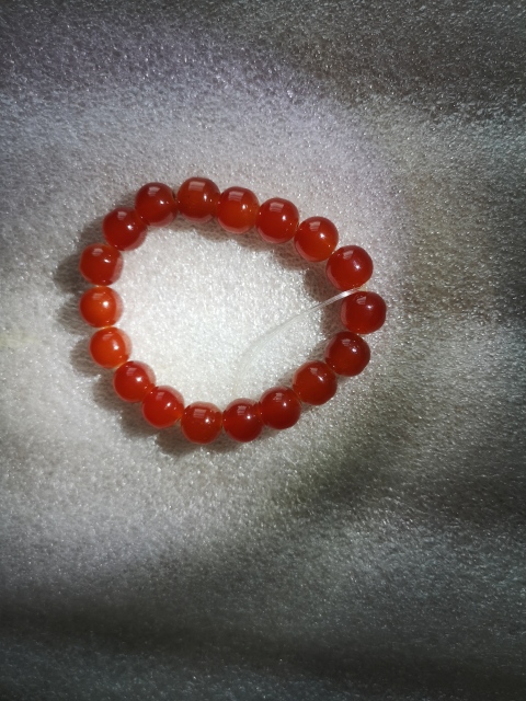 古玩玉器紅瑪瑙珠串拍賣,當(dāng)前價(jià)格260元