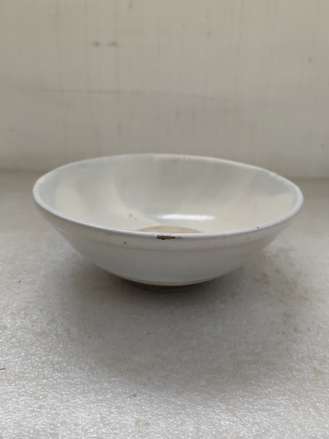 古玩陶瓷磁州窯白地黑花梅花碗拍賣,當前價格450元
