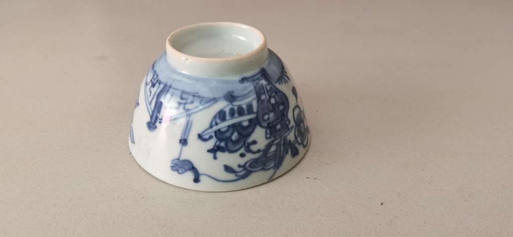 古玩陶瓷康熙青花博古紋杯拍賣,當前價格1000元
