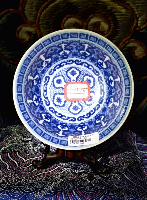 古玩陶瓷【2025精品道光官窯】青花纏枝苜蓿花卉紋碗拍賣,當前價格268000元