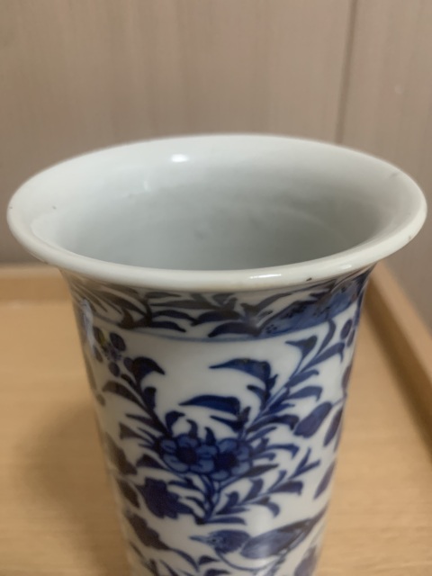 古玩陶瓷清晚期 青花花鳥紋花觚拍賣,當前價格3500元