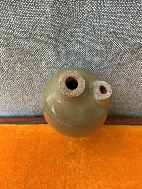 古玩陶瓷唐代?長(zhǎng)沙窯青釉凈瓶標(biāo)本拍賣,當(dāng)前價(jià)格2600元