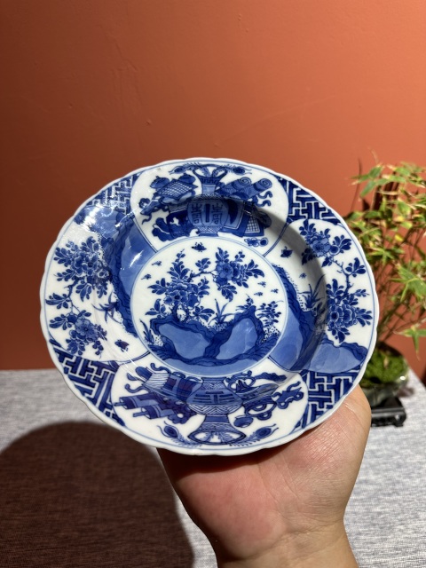 古玩陶瓷清代康熙青花花卉紋盤拍賣，當前價格4800元