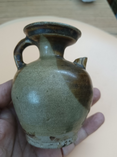 古玩陶瓷唐.長沙窯執(zhí)壺?域鑒保真鑒定拍賣,當(dāng)前價(jià)格18000元