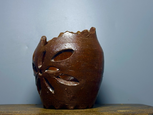 古玩陶瓷茶葉末釉筷子簍拍賣(mài),當(dāng)前價(jià)格238元