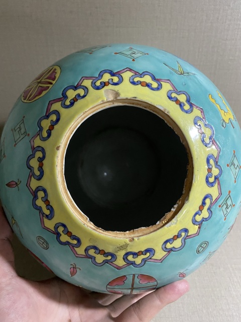 古玩陶瓷綠底粉彩博古花卉紋罐拍賣,當前價格2800元