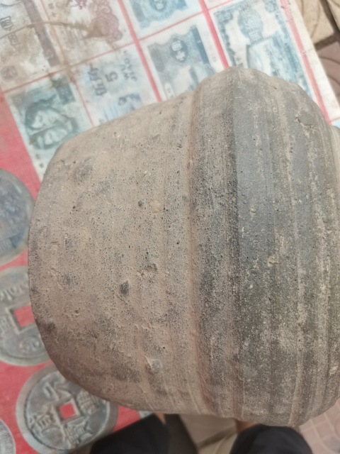 古玩陶瓷灰陶罐拍賣，當前價格666元