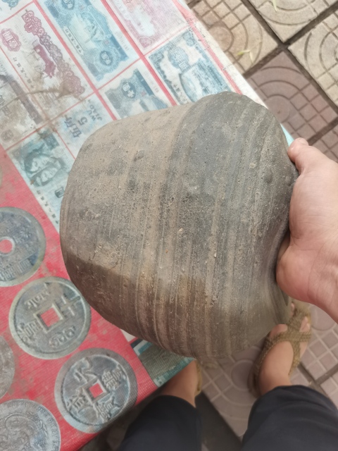 古玩陶瓷灰陶罐拍賣，當前價格666元