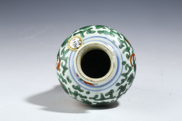 古玩陶瓷清康熙·五彩鳳穿牡丹紋瓶拍賣，當前價格15800元