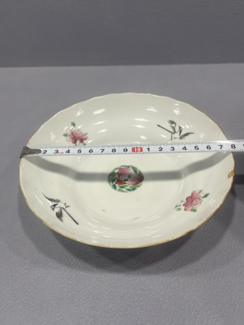 古玩陶瓷粉彩金玉滿堂紋折腰花口碗拍賣,當前價格3200元