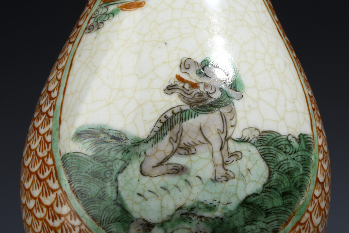 古玩陶瓷哥釉五彩開窗海水瑞獸紋葫蘆瓶 真品鑒賞圖