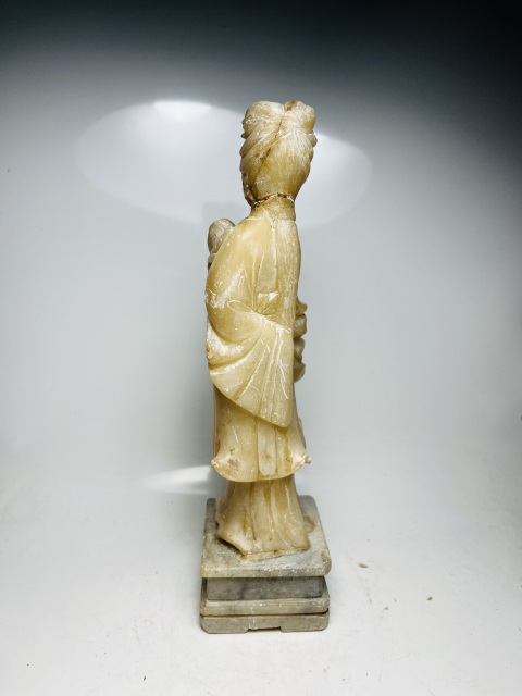 古玩雜項壽山石侍女擺件拍賣,當前價格1288元