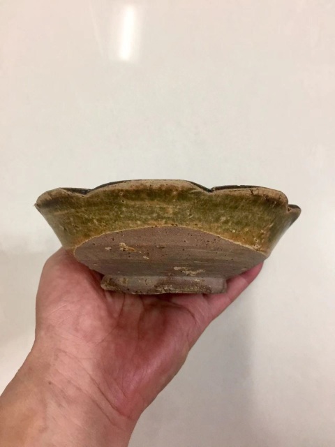 古玩陶瓷宣州窯青釉褐彩葵口盤拍賣,當前價格888元
