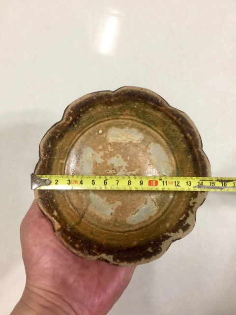 古玩陶瓷宣州窯青釉褐彩葵口盤拍賣,當前價格888元