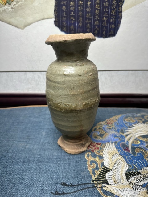 古玩陶瓷宋代精品青釉象腿瓶拍賣,當前價格269元