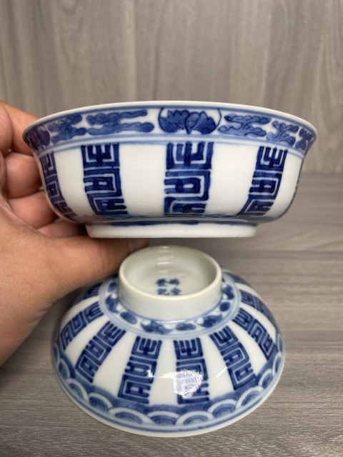 古玩陶瓷清道光 青花福壽紋蓋碗(二級官)拍賣,當前價格2900元
