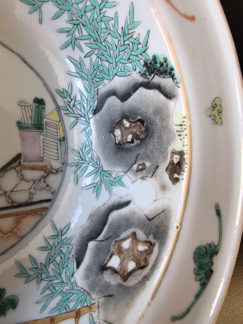 古玩陶瓷清晚期粉彩(簪花仕女圖)凈手盆拍賣,當前價格16888元