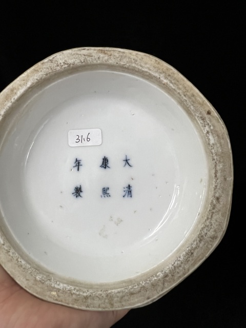 古玩陶瓷清光緒粉彩人物故事瓶拍賣，當前價格12000元