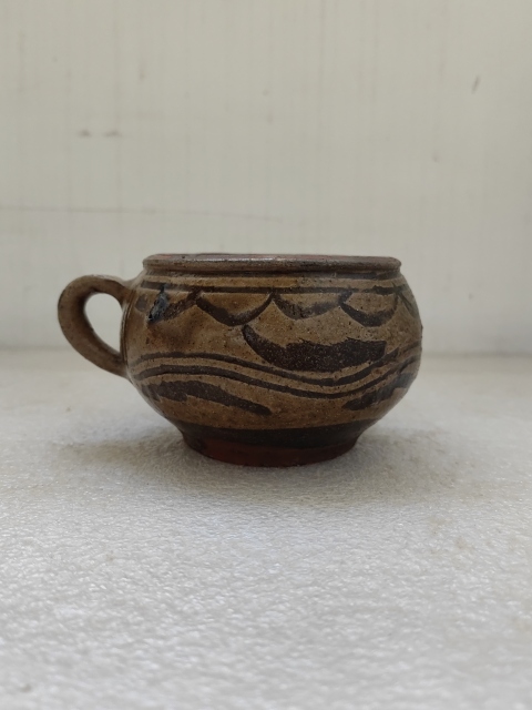 古玩陶瓷馬口窯黑花耳杯拍賣，當前價格680元