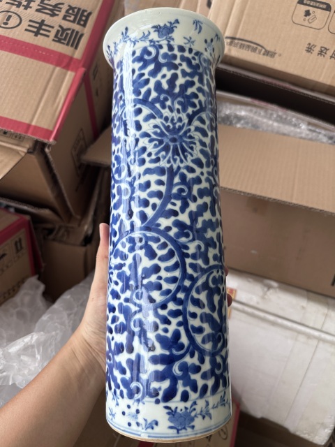 古玩陶瓷青花纏枝花卉紋箭筒拍賣,當前價格5000元