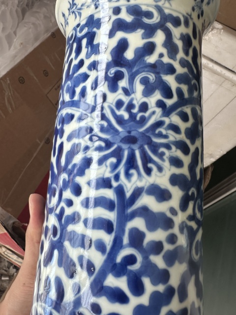 古玩陶瓷青花纏枝花卉紋箭筒拍賣,當前價格5000元
