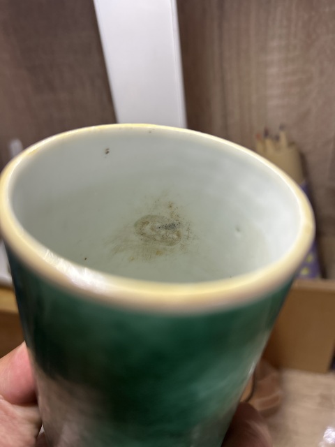 古玩陶瓷晚清翡翠綠釉筆筒拍賣，當前價格2580元