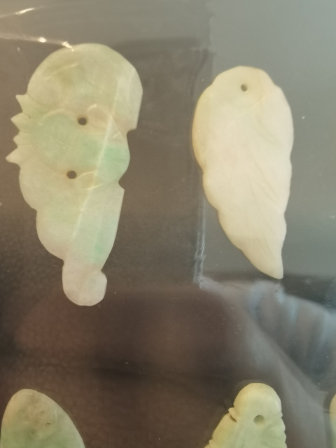 古玩玉器天然翡翠花片拍賣,當前價格750元