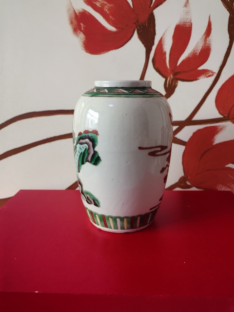 古玩陶瓷人物紋五彩蓋罐拍賣,當前價格4800元