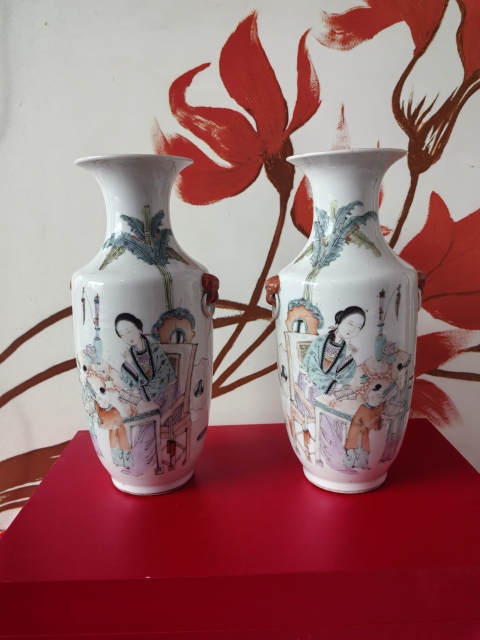 古玩陶瓷人物紋粉彩瓶拍賣,當前價格4500元