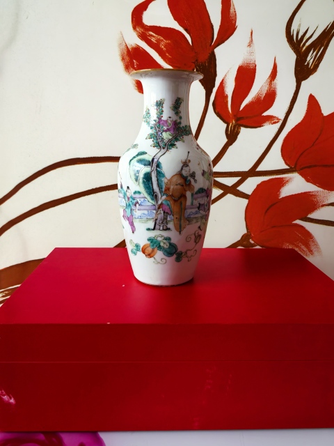 古玩陶瓷嬰戲紋粉彩瓶拍賣,當前價格4880元