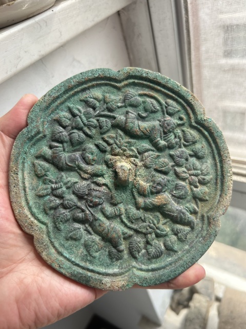 古玩銅器銅鏡拍賣，當(dāng)前價(jià)格20000元