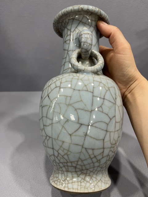 古玩陶瓷藍哥釉雙耳銜環撇口瓶拍賣,當前價格4500元
