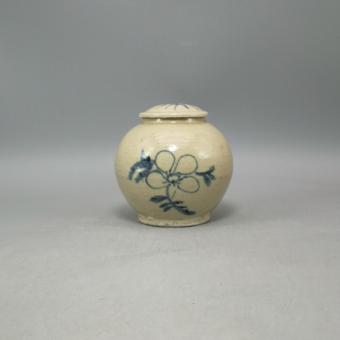 古玩陶瓷明晚期花卉紋青花蓋罐拍賣(mài),當(dāng)前價(jià)格850元