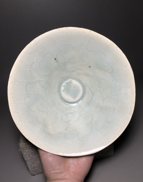 中国古美術品 宋の時代 湖田窯 影青釉刻花 茶碗