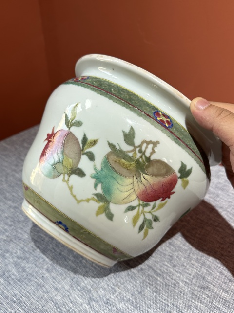 古玩陶瓷清代光緒粉彩三多紋花盆拍賣，當前價格22800元