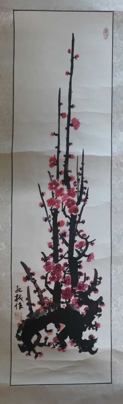 古玩字畫孔子七十五代世孫中美協會員國家一級美術師孔根紅梅拍賣,當前價格699元
