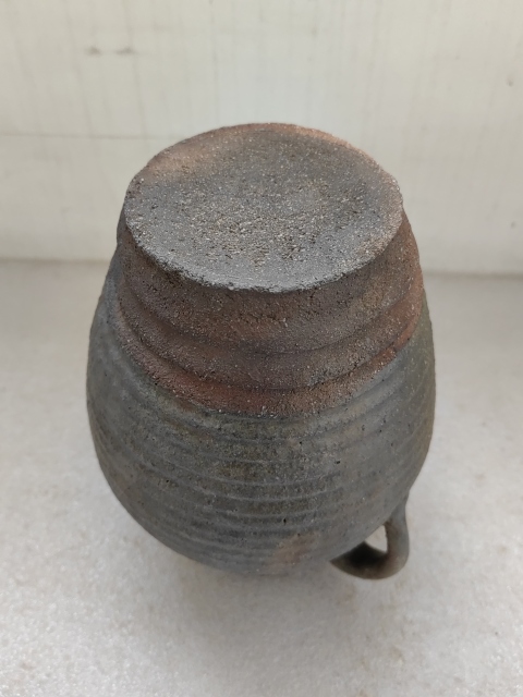 古玩陶瓷褐釉花澆拍賣,當前價格680元