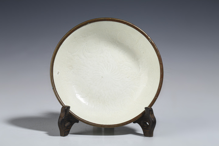古玩陶瓷青白釉暗刻嬰戲紋碗 真品鑒賞圖
