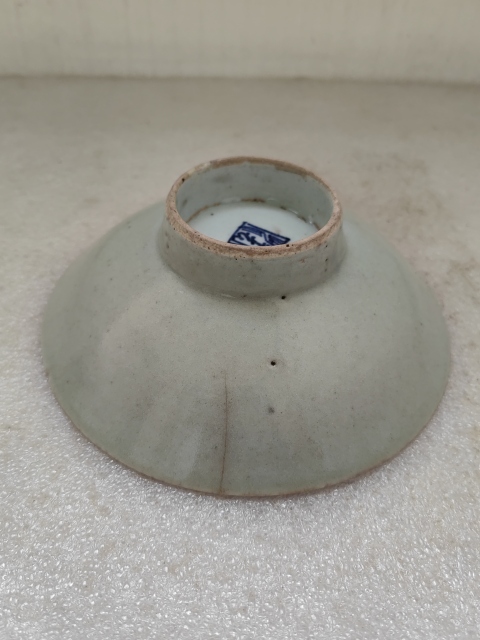 古玩陶瓷豆青釉高足盤拍賣,當前價格220元