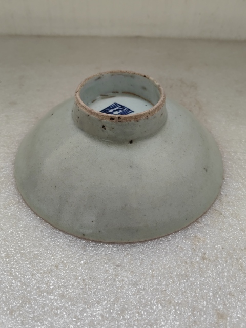 古玩陶瓷豆青釉高足盤拍賣,當前價格220元