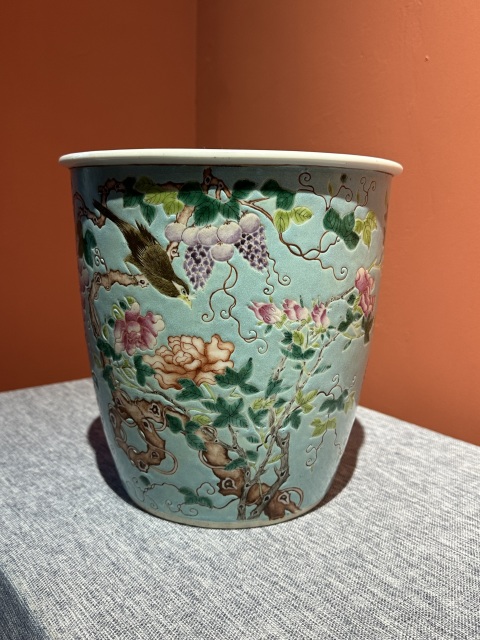 古玩陶瓷清代光緒綠地粉彩花鳥紋蘭花盆拍賣，當前價格35800元